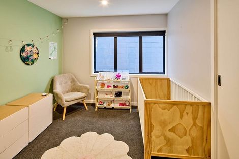 Photo of property in 75 Erlestoke Crescent, Churton Park, Wellington, 6037