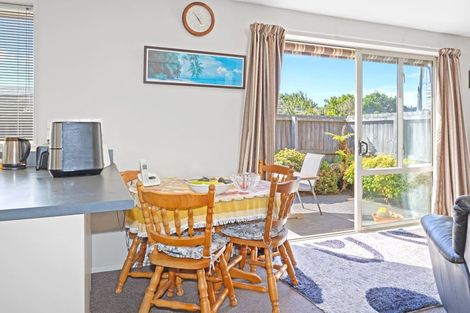 Photo of property in 1/160 Breezes Road, Aranui, Christchurch, 8061