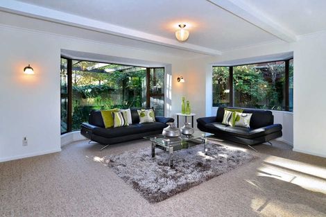 Photo of property in 10 Rembrandt Place, Burnside, Christchurch, 8053