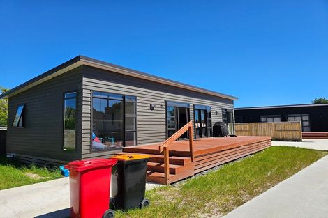 Photo of property in 17a Terry Crescent, Milson, Palmerston North, 4414