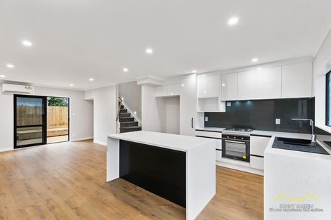Photo of property in 111c Russell Road, Manurewa, Auckland, 2102