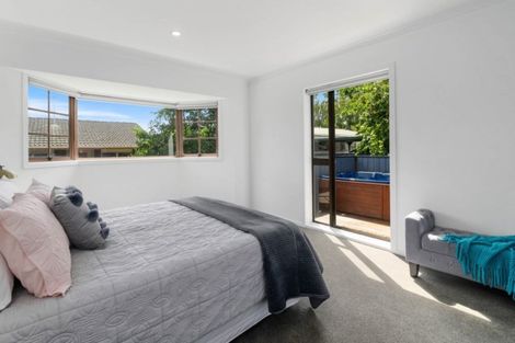Photo of property in 10 Waitawa Place, Lynmore, Rotorua, 3010
