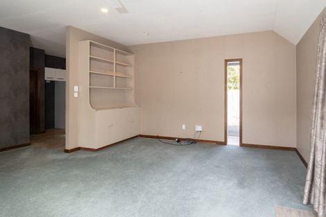 Photo of property in 32 Oak Grove, Ashburton, 7700