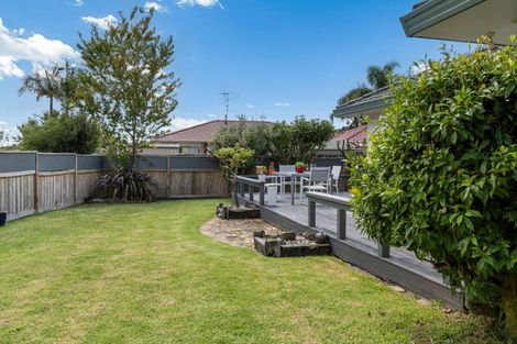 Photo of property in 122 Carlton Street, Bellevue, Tauranga, 3110