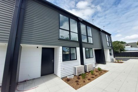 Photo of property in 2/26 Grassmere Street, Papanui, Christchurch, 8052