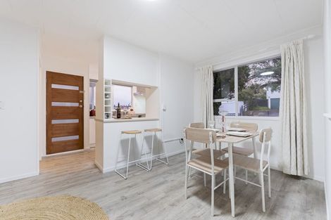 Photo of property in 92 Gallony Avenue, Massey, Auckland, 0614
