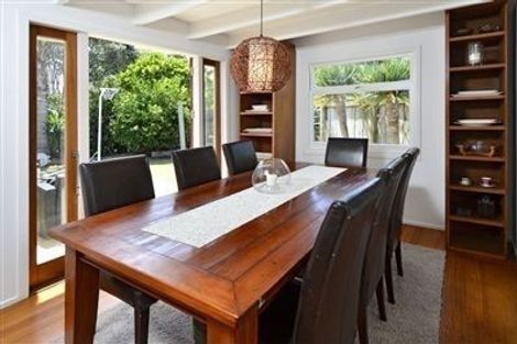 Photo of property in 19 Brook Street, Milford, Auckland, 0620