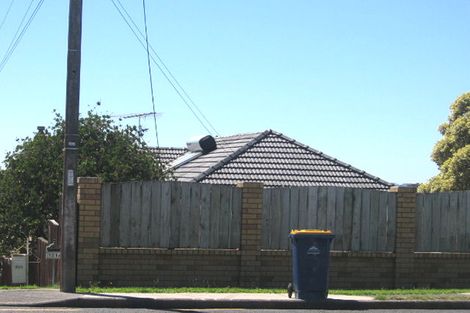 Photo of property in 121 Forrest Hill Road, Forrest Hill, Auckland, 0620