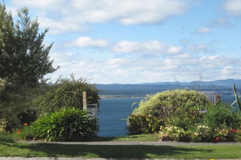 Photo of property in 77 Wakeman Road, Acacia Bay, Taupo, 3330