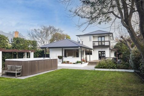 Photo of property in 36 Jacksons Road, Lyttelton, 8082