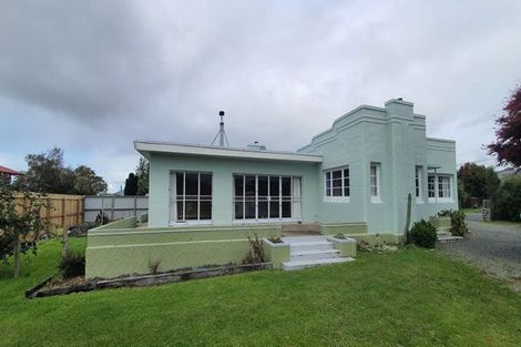 Photo of property in 53 Rhodes Street, Waimate, 7924
