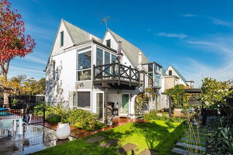 Photo of property in 394 Papanui Road, Strowan, Christchurch, 8052