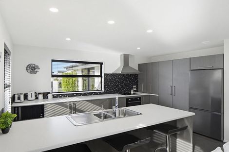 Photo of property in 35 Kahuraki Drive, Pegasus, 7612