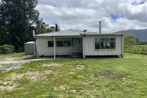 Photo of property in 774 Atarau Road, Atarau, Blackball, 7871