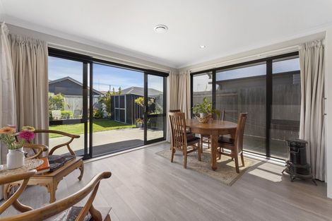 Photo of property in 58 Parnell Heights Drive, Kelvin Grove, Palmerston North, 4414