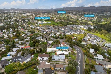 Photo of property in 199 Don Buck Road, Massey, Auckland, 0614