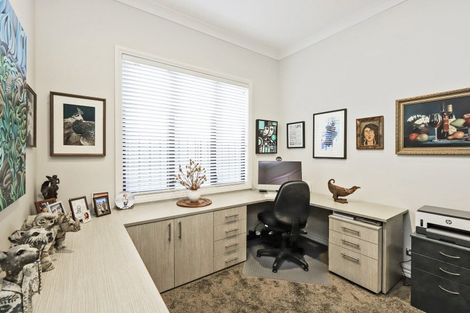 Photo of property in 16 Hunter Drive, Awatoto, Napier, 4110