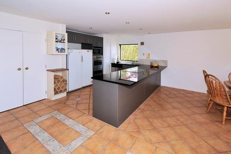 Photo of property in 9/1b Birkenhead Avenue, Birkenhead, Auckland, 0626