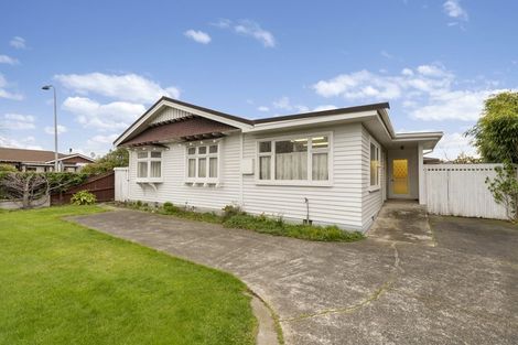 Photo of property in 73 Matipo Street, Riccarton, Christchurch, 8041