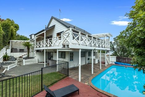 Photo of property in 32 Danbury Drive, Torbay, Auckland, 0630