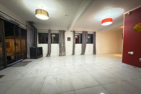 Photo of property in 1/15 Roseberry Avenue, Birkenhead, Auckland, 0626