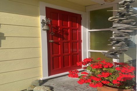 Photo of property in 74 Main Road, Harihari, 7884