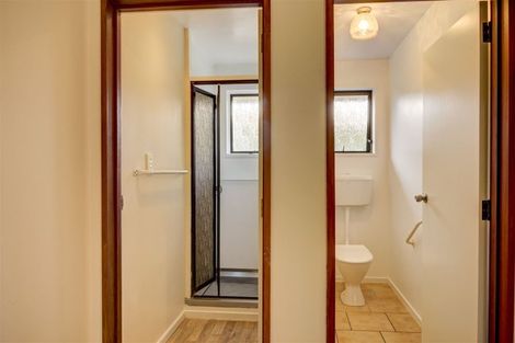 Photo of property in 1 Ward Place, Rangiora, 7400