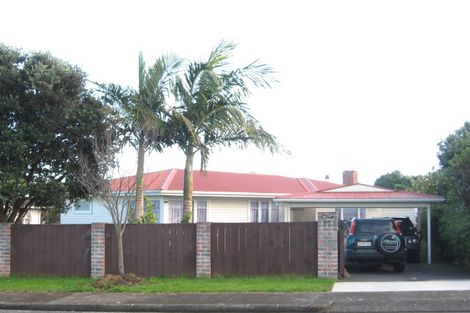 Photo of property in 27 Clayton Road, Manurewa, Auckland, 2102