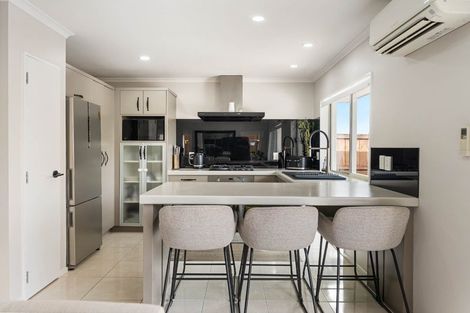 Photo of property in 18 Vinci Court, Manurewa, Auckland, 2105
