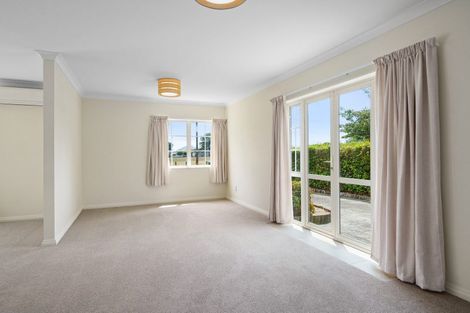 Photo of property in 77a Taylor Street, Cambridge, 3434