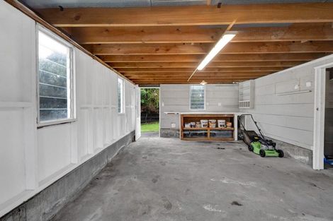 Photo of property in 14 Acacia Place, Bell Block, New Plymouth, 4312