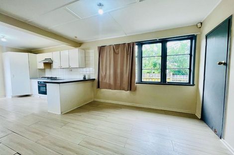 Photo of property in 1/72 Great South Road, Manurewa, Auckland, 2102