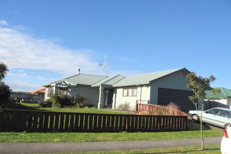 Photo of property in 10 Sandhurst Place, Nawton, Hamilton, 3200