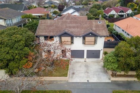 Photo of property in 209 Maidstone Road, Avonhead, Christchurch, 8042