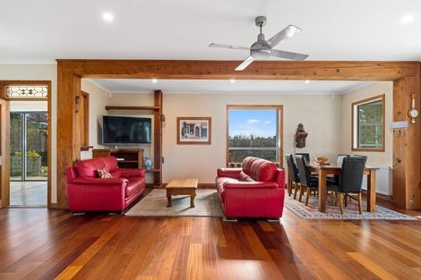 Photo of property in 1 Hollyhock Lane, Wanaka, 9305