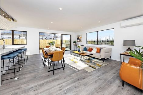 Photo of property in 33 Sapwood Crescent, Takanini, 2110