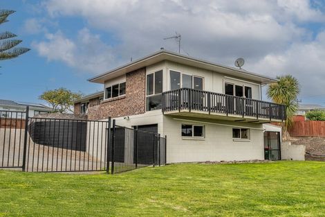 Photo of property in 178 Sandwich Road, St Andrews, Hamilton, 3200