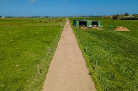 Photo of property in 1047 Awhitu Road, Pollok, 2683