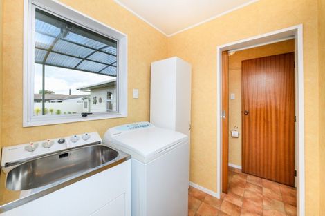 Photo of property in 70 Sherwill Street, Feilding, 4702