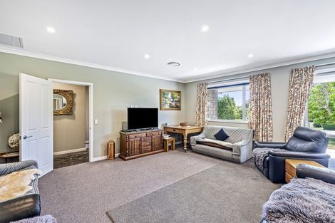 Photo of property in 3-9 Seddon Street, Waikanae, 5036