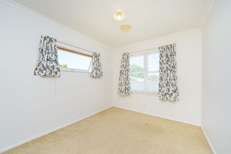 Photo of property in 42 Pitama Road, Awapuni, Palmerston North, 4412