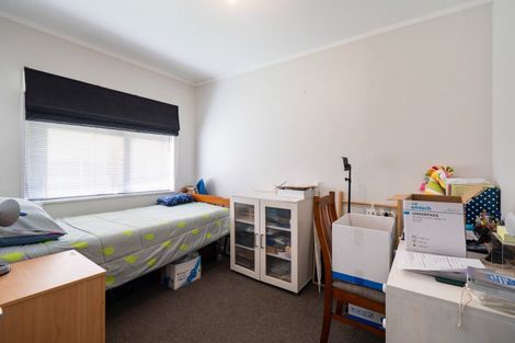 Photo of property in 38 Dahlstrom Grove, Kelvin Grove, Palmerston North, 4414