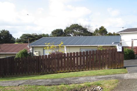 Photo of property in 2/1 Burnham Road, Waitakere, Auckland, 0816