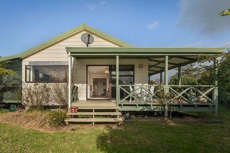 Photo of property in 9 Mcclean Place, Ngatea, 3503