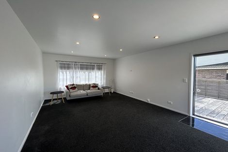 Photo of property in 3d Orchard Road, Browns Bay, Auckland, 0630