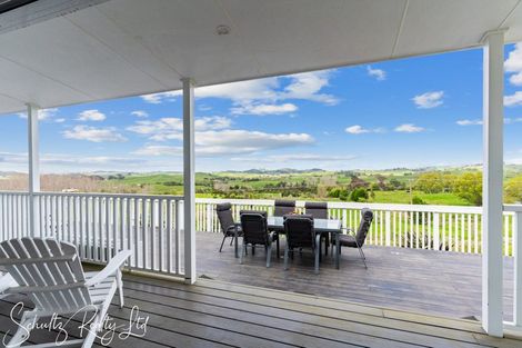 Photo of property in 70 Te Pahi River Drive, Paparoa, 0583