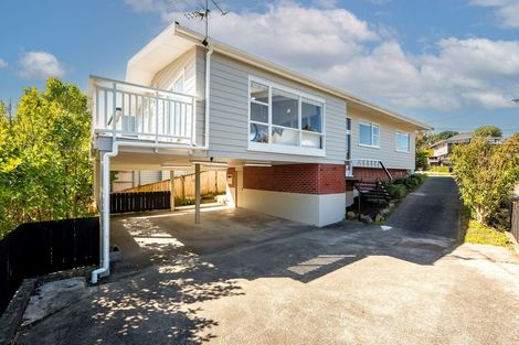 Photo of property in 292 Beach Road, Campbells Bay, Auckland, 0630
