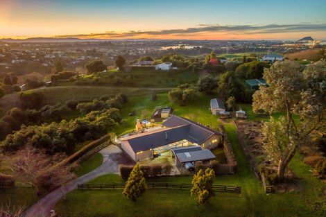 Photo of property in 96r Panorama Drive, Welcome Bay, Tauranga, 3175