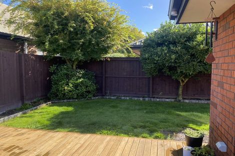 Photo of property in 1/6 Broadfell Avenue, Avonhead, Christchurch, 8042