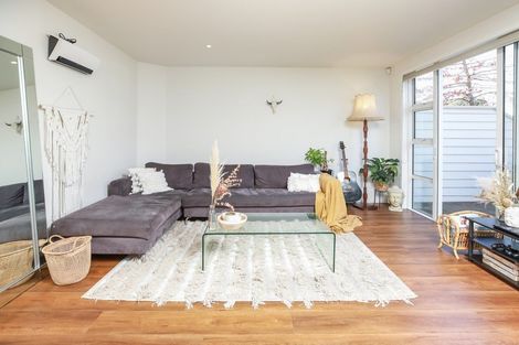 Photo of property in 39u2 Norton Road, Frankton, Hamilton, 3204